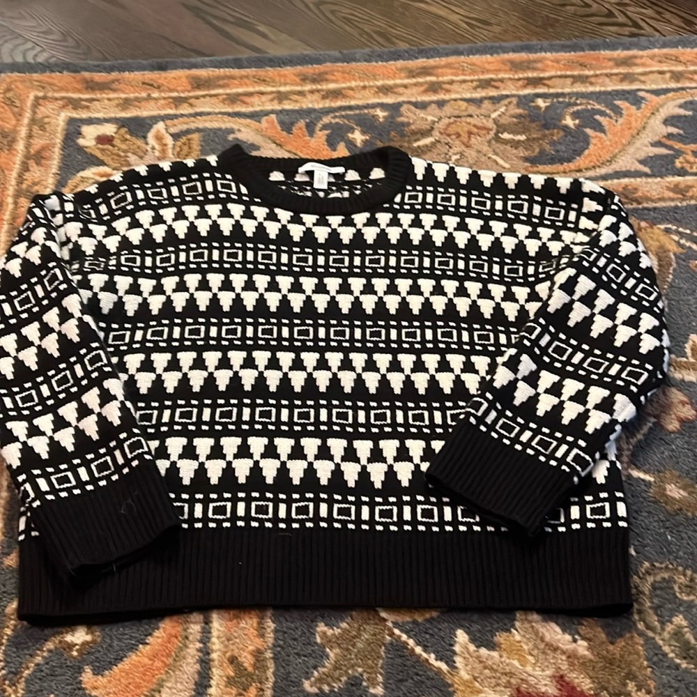 Max Mara black and white wool/cashmere sweater